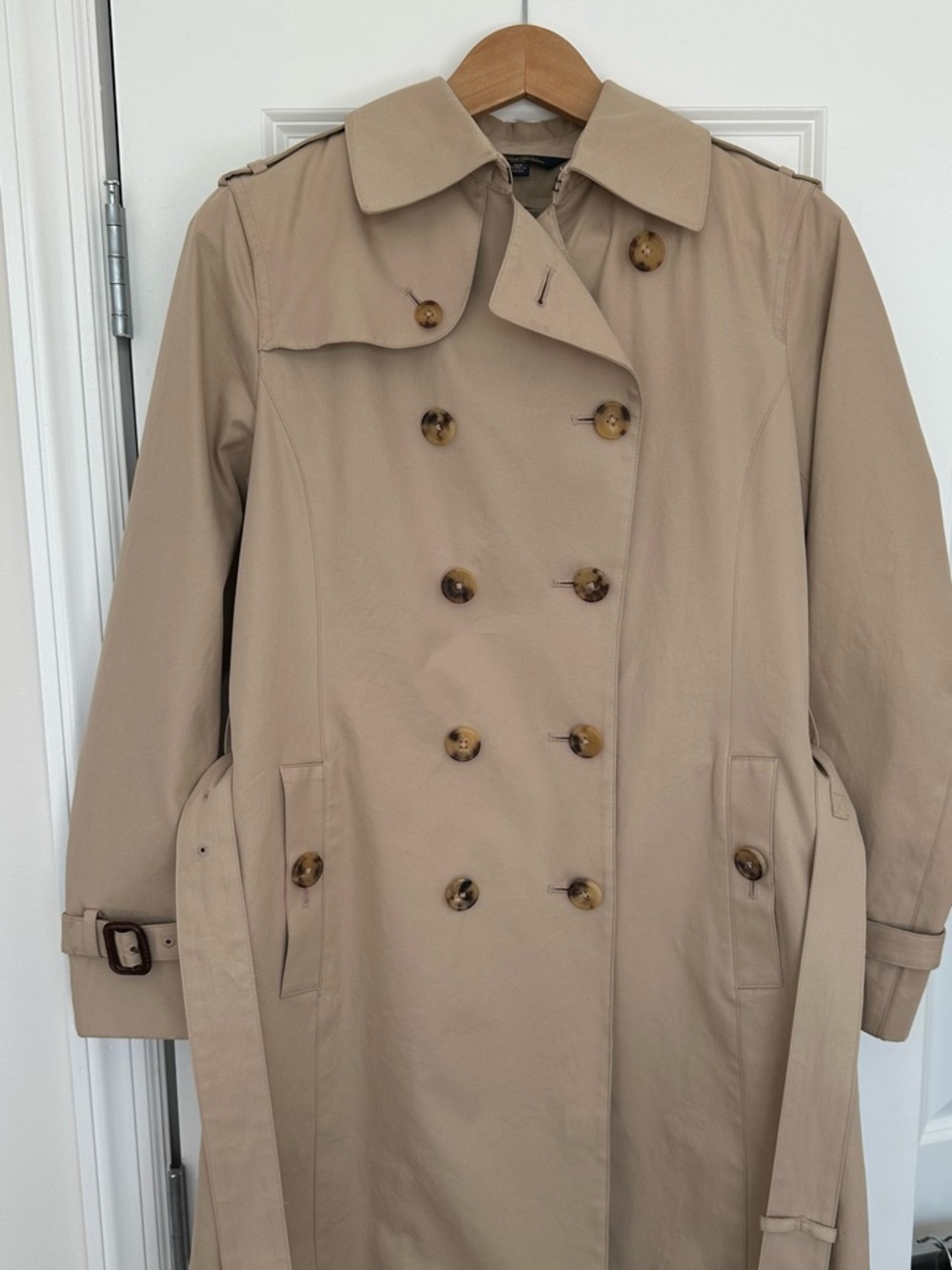 Brooks Brothers - Never Worn. Water Repellent Trench Coat With Zip-Out Lining - Picture 2 of 7
